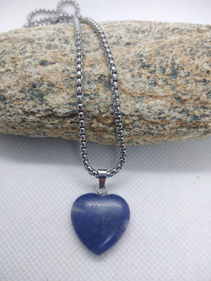 Dije Corazón Sodalita con Cadena Gruesa de Acero